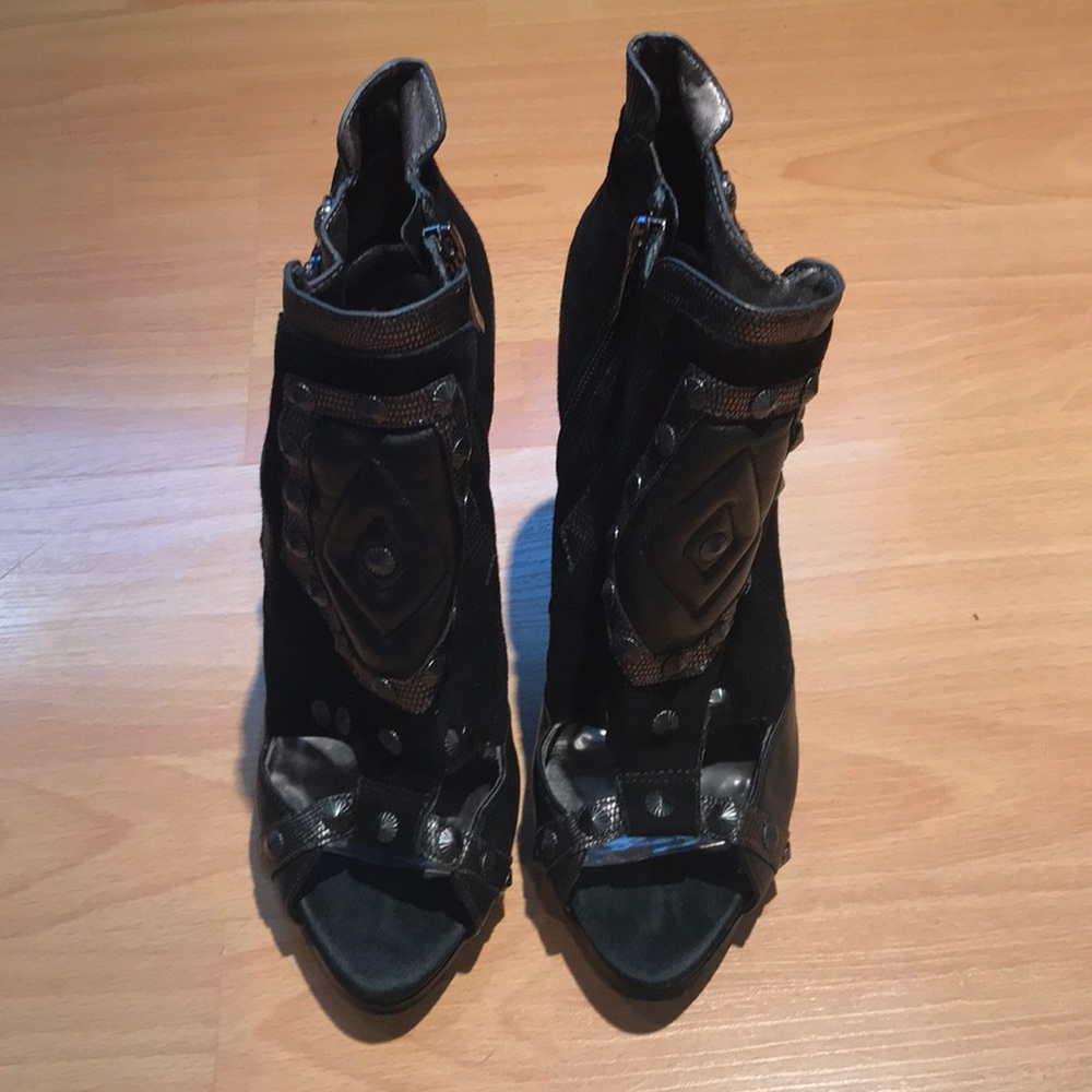 Stiletto heels